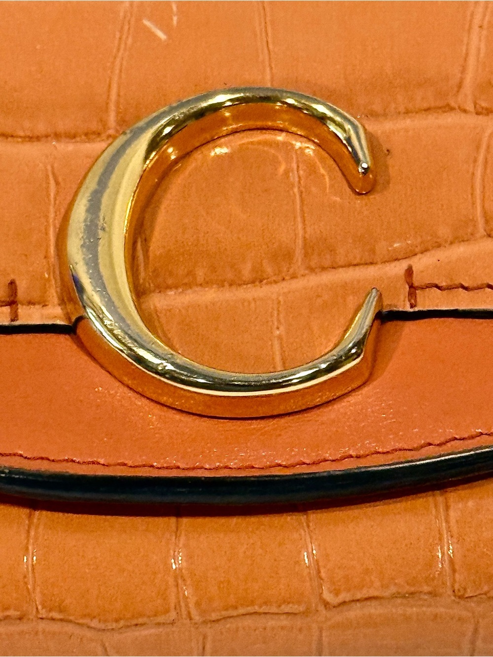 Chloé “C” Small Trifold Wallet In Tawny Orange Crocodile Embossed Leather - Picture 8 of 13